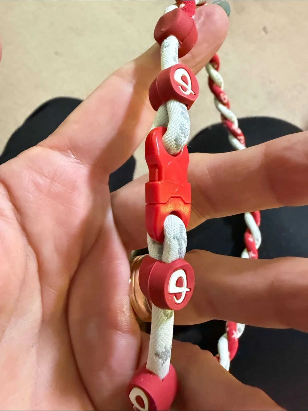 Phiten Philadelphia Phillies MLB Tornado Titanium Necklace Red White 22”